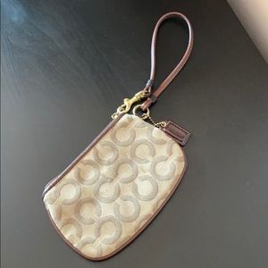 Coach Bags - Coach women’s mini wristlet Coach Bags - Coach women’s mini wristlet